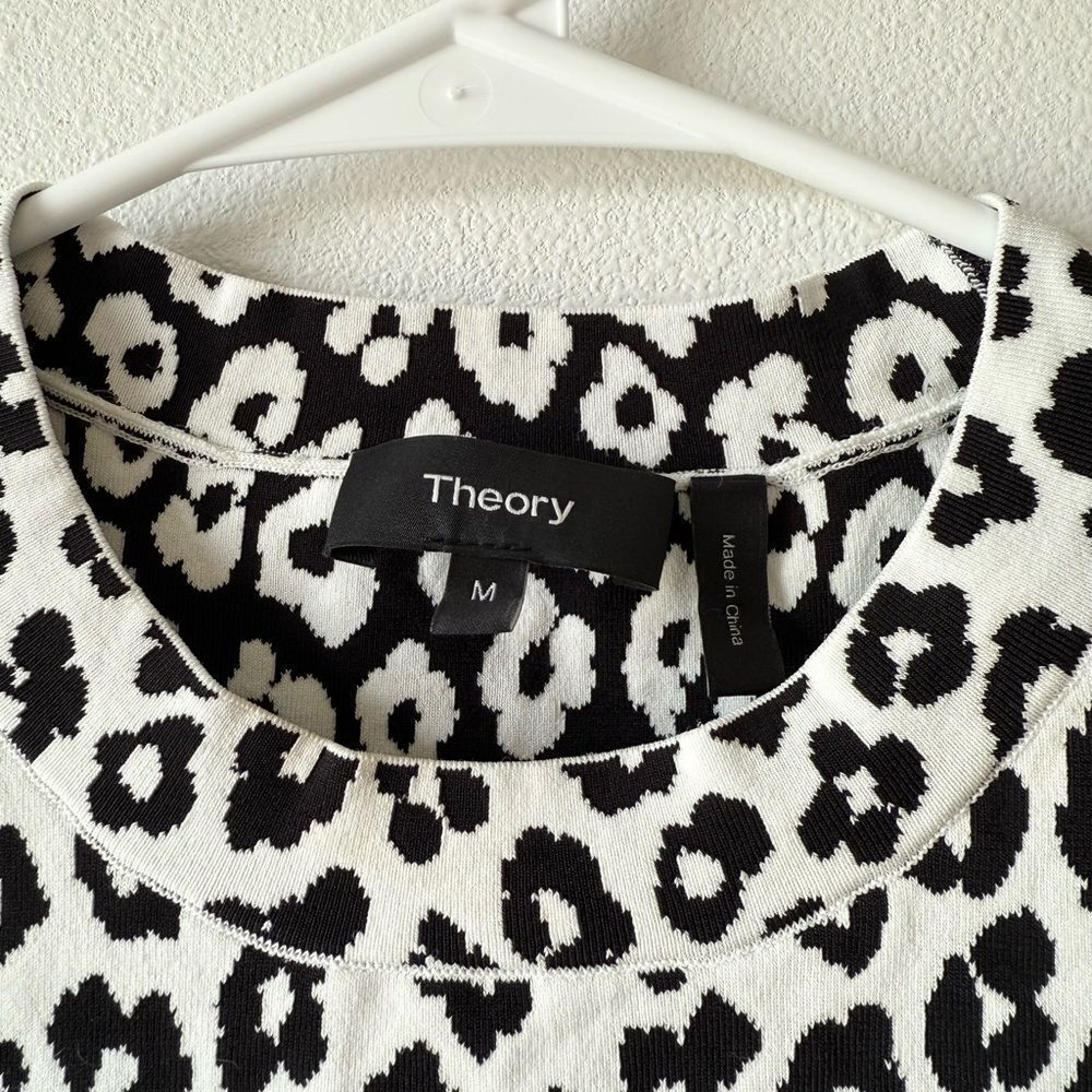Theory Leopard Print Shell Top - Picture 4 of 4